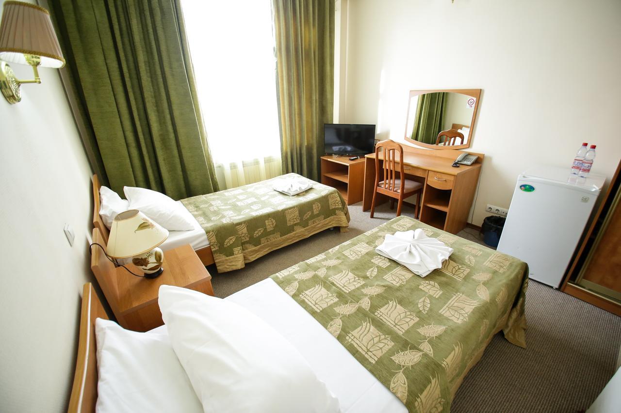 Victoria Palace Atyrau Luaran gambar